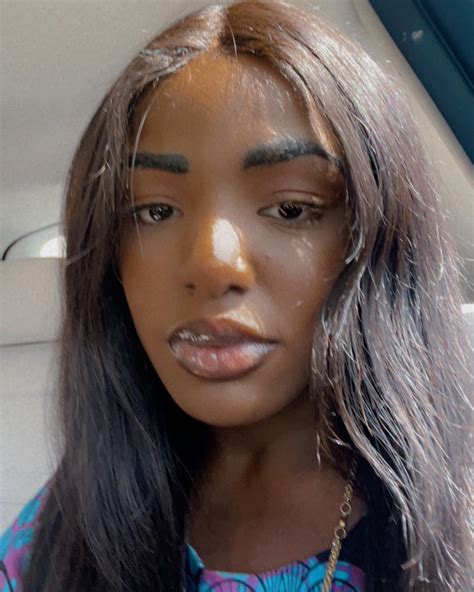 Rebecca Love (@therealrebeccalove) • Instagram photos and videos