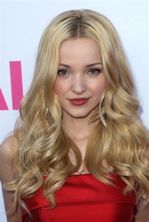 Dove Cameron: Liv And Maddie Stars Shows Off Her Smeared Makeup Look