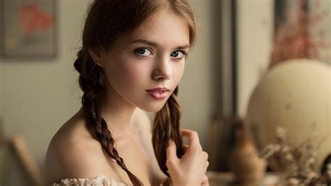 Pretty face Kate Kostyanetskaya ph. Vyacheslav Shcherbakov - - EroFound