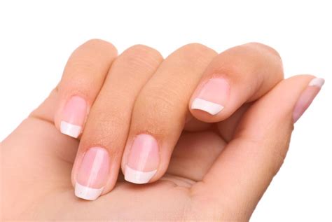 Cómo tratar las uñas con estrías - 7 pasos