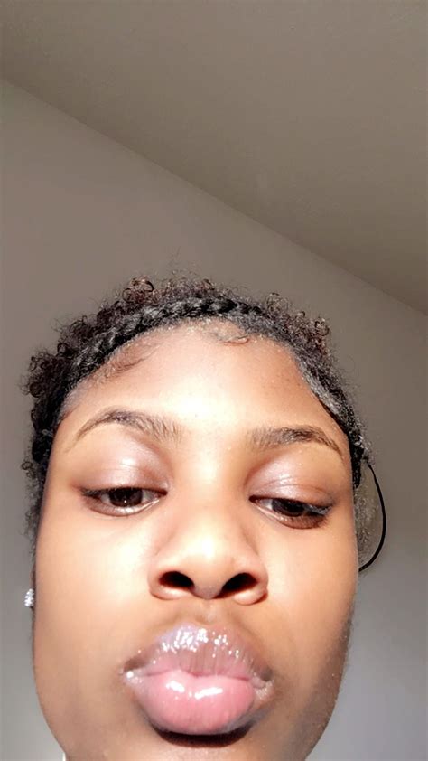 Pin by Amillyon Riley on skin goals bihh | Beautiful lips, Big lips