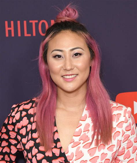 Lizzy Capri Attends 2019 Streamy Awards in Los Angeles – Celeb Donut