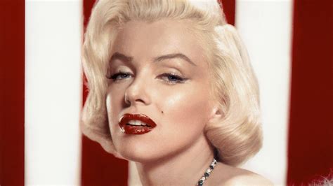 marilyn monroe color of eyes 3