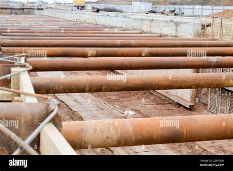 large huge ditch pit tunnel  reinforcing structures  thick