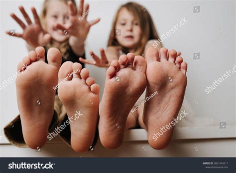 Kids Feet Webshots