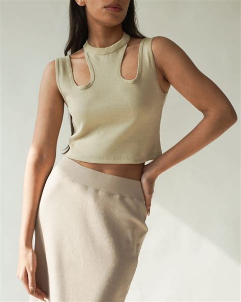 french cut top dresscodepk