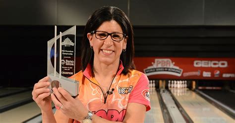 Liz Johnson becomes second woman to win PBA Tour title – bowlingdigital.com