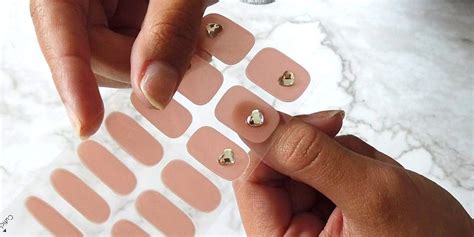 Trying Ohora Instant Gel Nail Polish Stickers for an at Home Manicure