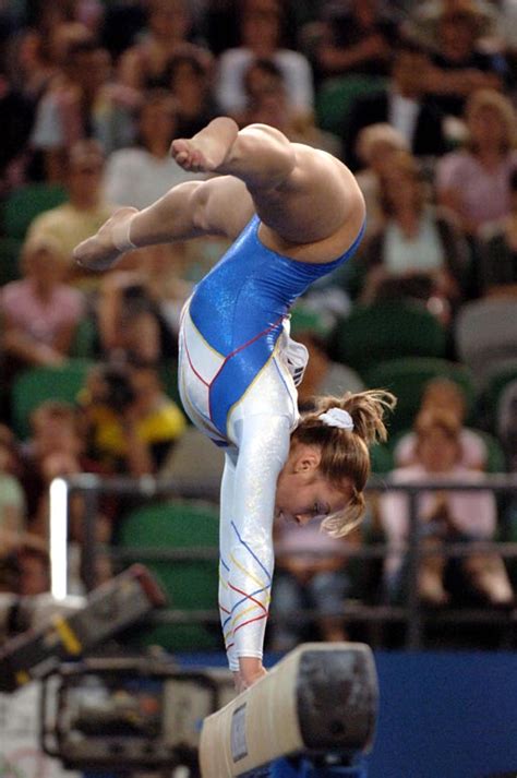 Catalina Ponor - Pictures