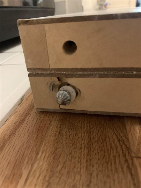 Repair bottom pivot of bifold closet door : r/HomeMaintenance