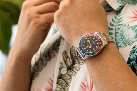 The Chronograph vs. The GMT: What’s More Useful – Analog:Shift