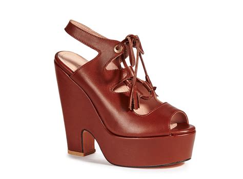 #desafashion #deri #sandalet #topuklusandalet #topuklu #ayakkabı #shoe ...