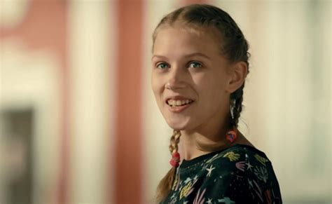 Анжелика Ежова - актриса - фотографии - юные российские актрисы - Кино ...