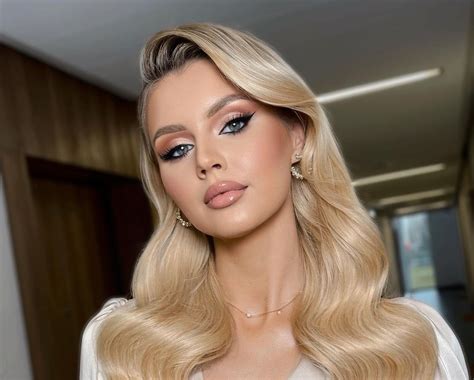 Karolina Malina - Bio, Age, Height, Wiki | Models Biography