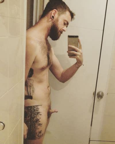 rocektguy2.tumblr.com - Tumbex