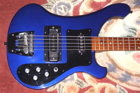 Rickenbacker fret size? | TalkBass.com