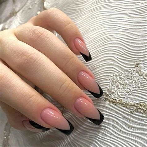 Pin by weekendtrendy on nails art fall 2023 | Gel nails, Work nails ...