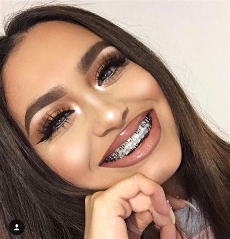 Pin by Claudia Balderas🥀 on Makeup. | Hair makeup, Makeup looks, Longer ...