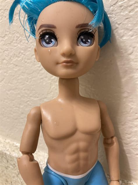 Dreams crushed. : r/RainbowHigh