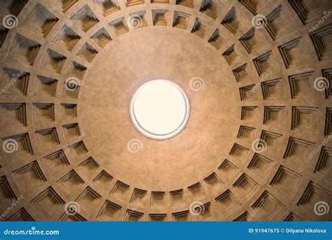 The Oculus - Dome And Stairway, New York Editorial Image ...