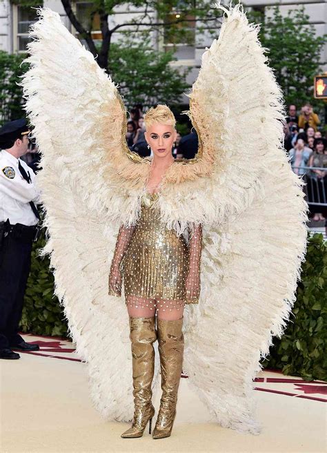 Katy Perry Attends 2018 Met Gala Without Orlando Bloom in Huge Wings