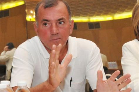 Стоян Александров дал 306 хил. долара на убития от сина му - Vijti.com