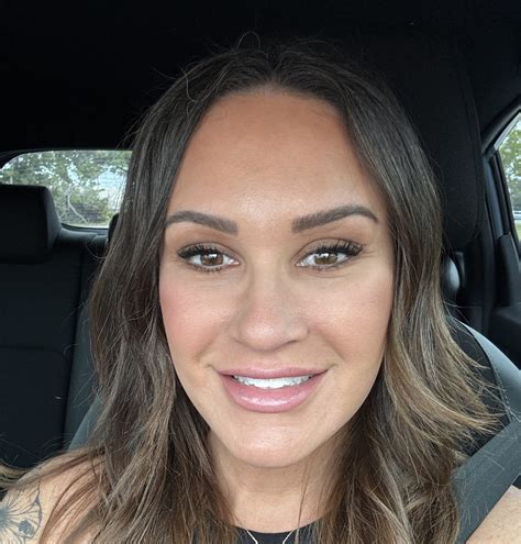 Jessica michel | Fora Travel