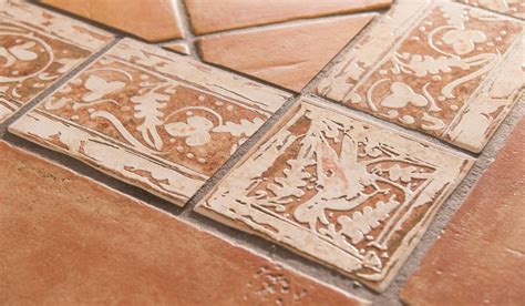 Terracotta tiles: Types and uses