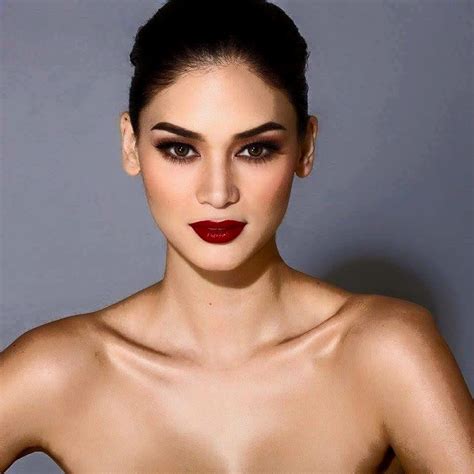 confidently beautiful pia wurtzbach  red lipstick makeup