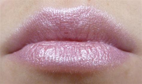 Ropa Elite, última moda: Помада rimmel 002 candy