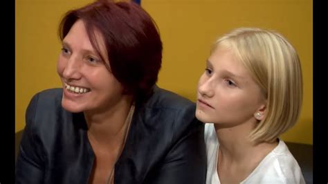 Mama Joasi ma niezwykły głos. Córka zapragnęła dla niej kursu dubbingu ...