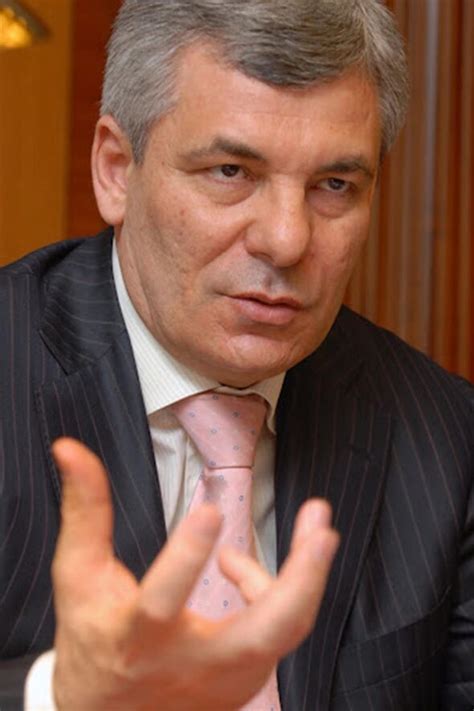 Russia news: Putin has ‘thousands’ of allies in UK warns dissident as ...