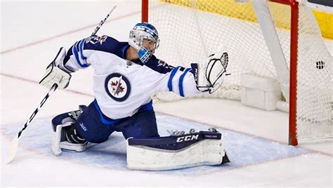 Winnipeg Jets goalie Connor Hellebuyck named NHL first star of the week ...