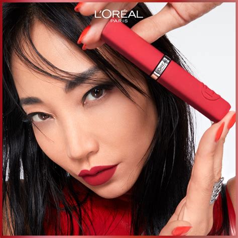 L’Oréal Paris Infaillible Matte Resistance зволожуюча помада з матовим ...