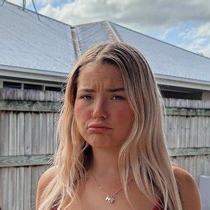 Giselle Lynette / gisellelynette / gissylynettee Nude Leaks OnlyFans