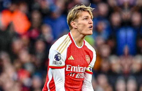 arsenal   proper    odegaard  shine complete sports