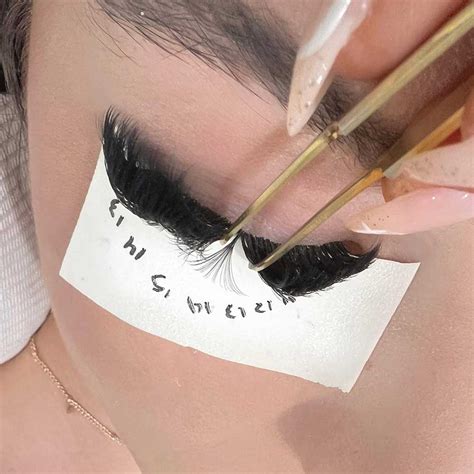 Lash Wrapping for Lash Extensions - New Technique
