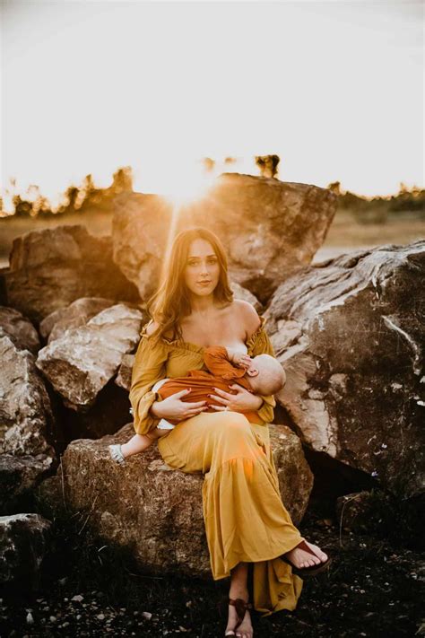 The 48 Most Beautiful Breastfeeding Photos Ever! | Breastfeeding photos
