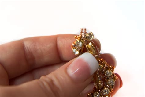 Браслет со скарабеями Swarovski — BurdaStyle.ru