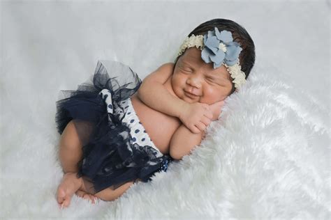 Download Baby Background | Wallpapers.com