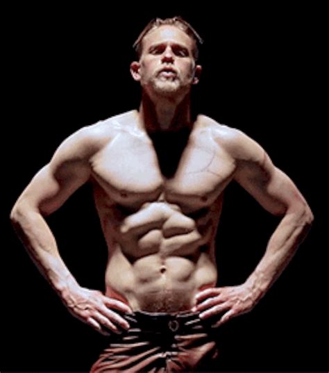 charlie+hunnam+shirtless+king+arthur.gif 537×609 pixels | Charlie hunnam, Shirtless men, Charlie