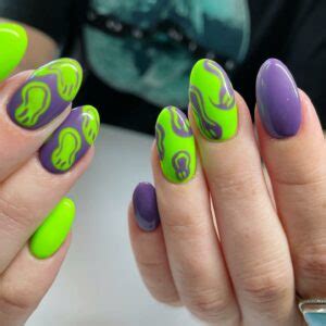 35+ Bold & Beautiful Designs For Neon Purple Nails