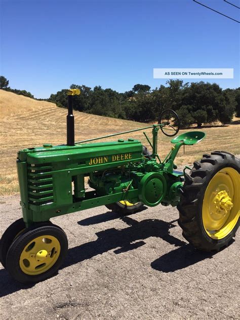 1941 John Deere Model H Tractor