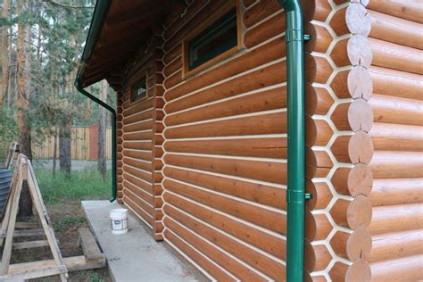 Специальный герметик для заделки трещин в древесине и швов между ...