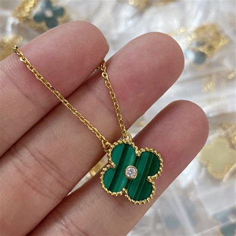 VCA necklace – Fibo3Addict