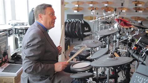 Тестирование эл. ударной установки Yamaha. Ярослав Питерский в "Мир ...