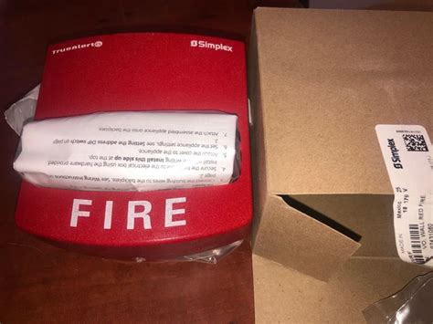 simplex truealert es addressable red wall mount strobe light fire alarm