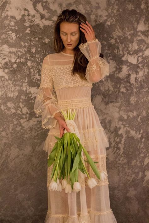 Embroidery Clothing and National Shirts from Alina Bradu