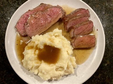 Niman Ranch Strip Steak for Dinner - Stylish Life for Moms