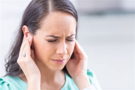 Romberg test: positive and negative result meaning and causes